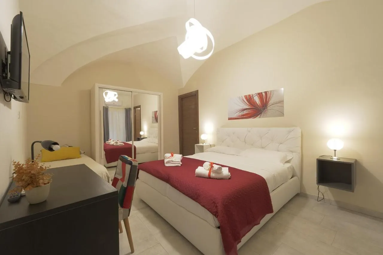 Appartamento Le Dimore del Duomo Aeroporto di Catania Fontana Rossa Italia